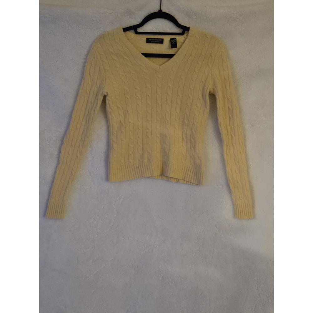Valerie Stevens Women's Small Yellow Cashmere Sweater Long Sleeve V‎ Neck